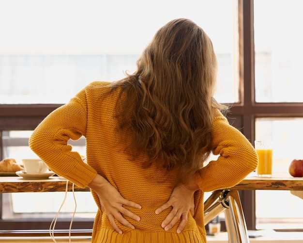 Причины возникновения боли от жировика на спине